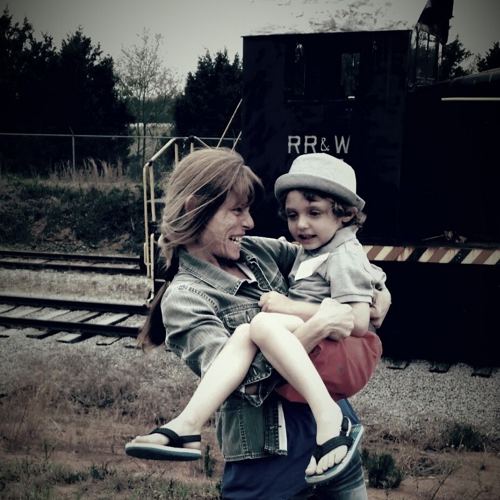 Meet your Posher, Kelly